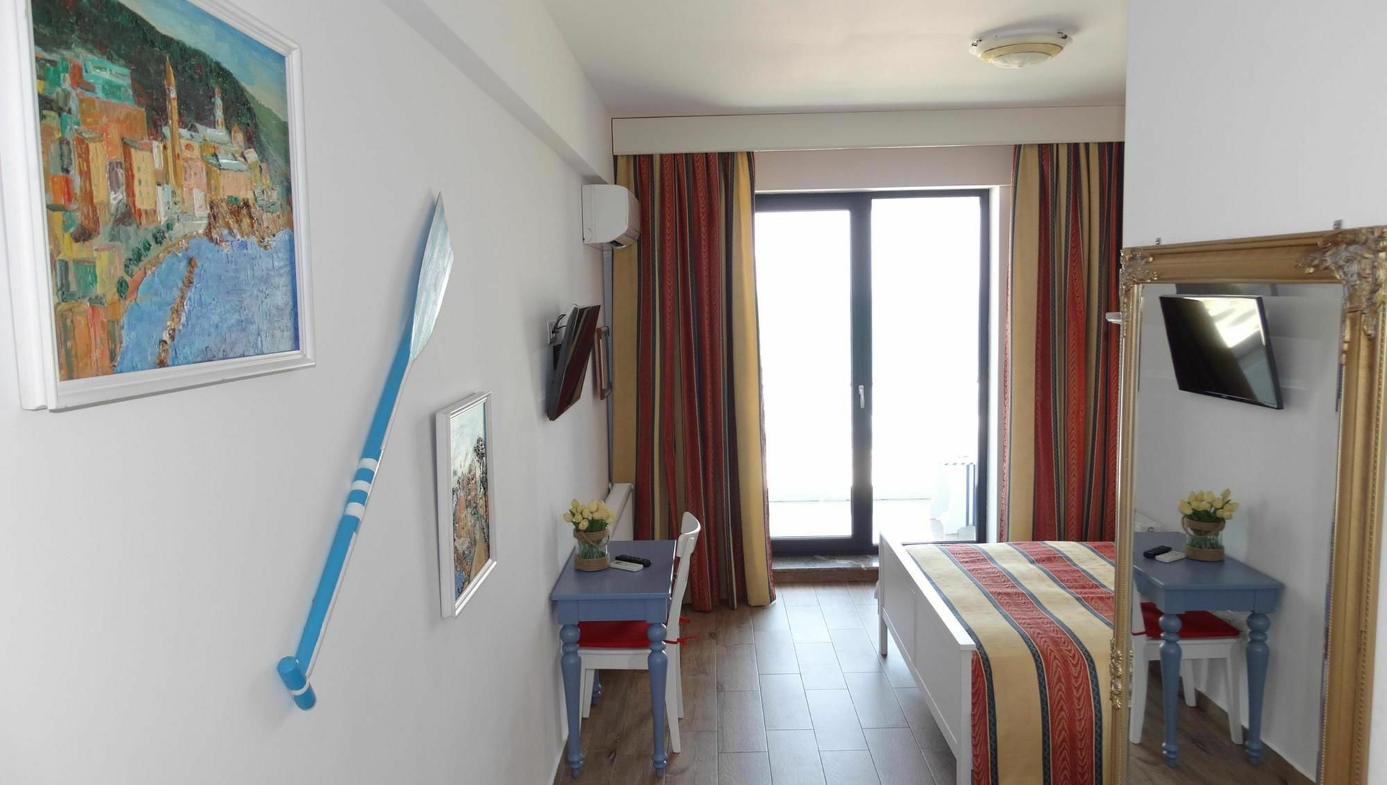 Bluemarina Apartamente Mamaja Zewnętrze zdjęcie